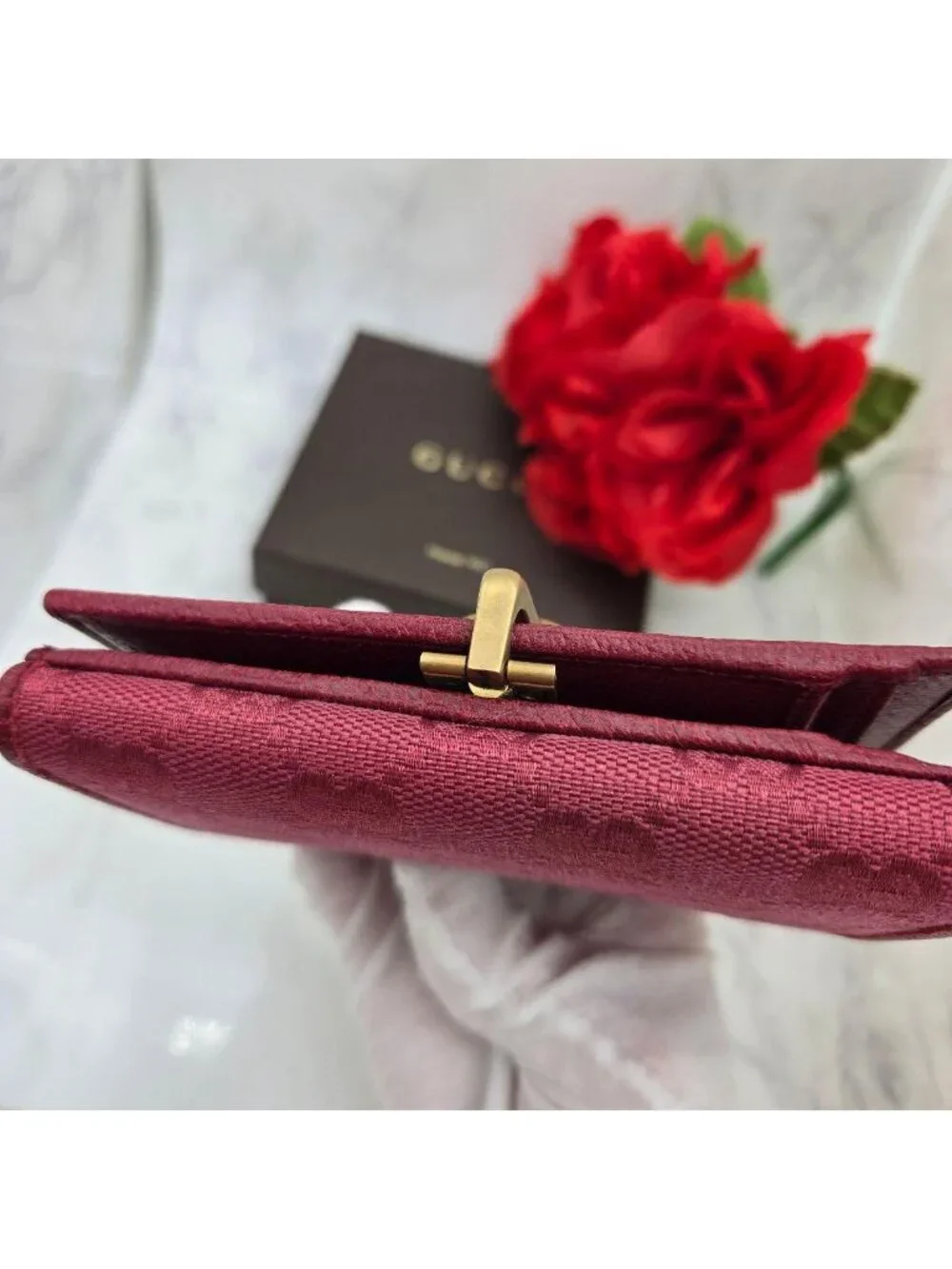 Gucci Fold Wallet GG Canvas Pink